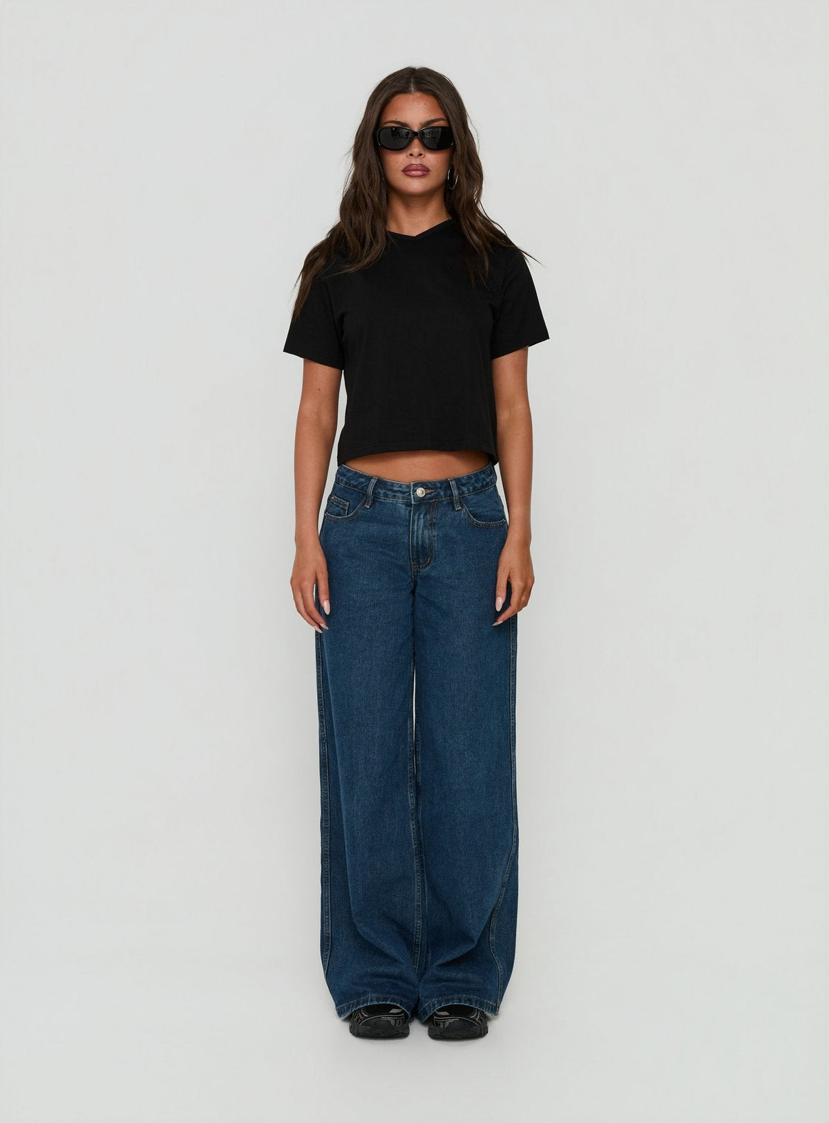 #NOVERA - Camiseta Dealia Negra Holgada -