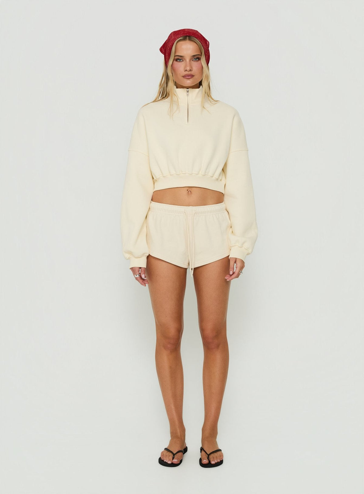 #NOVERA - Shorts Quinncy Crema de Tiro Bajo -