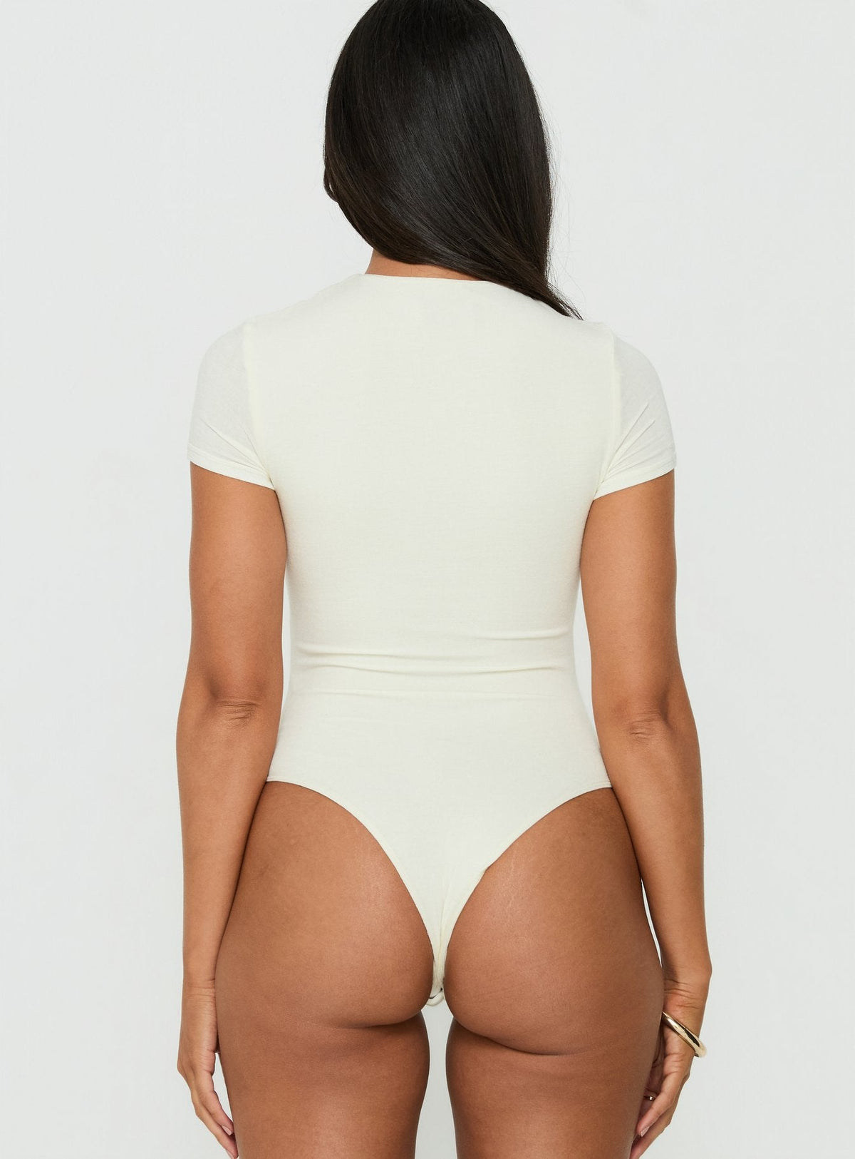 #NOVERA - Body Odettea Crema de Manga Corta -