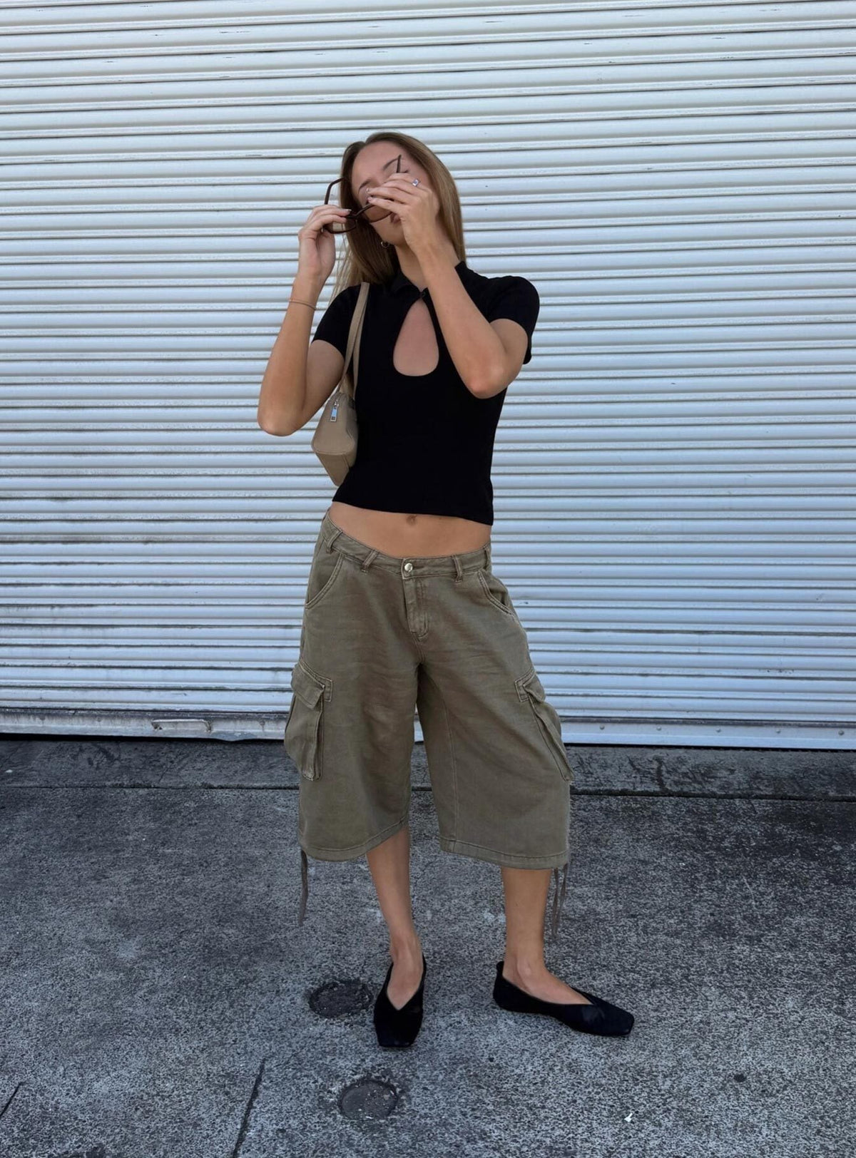 #NOVERA - Shorts Hudsen Caqui Largos Cargo -